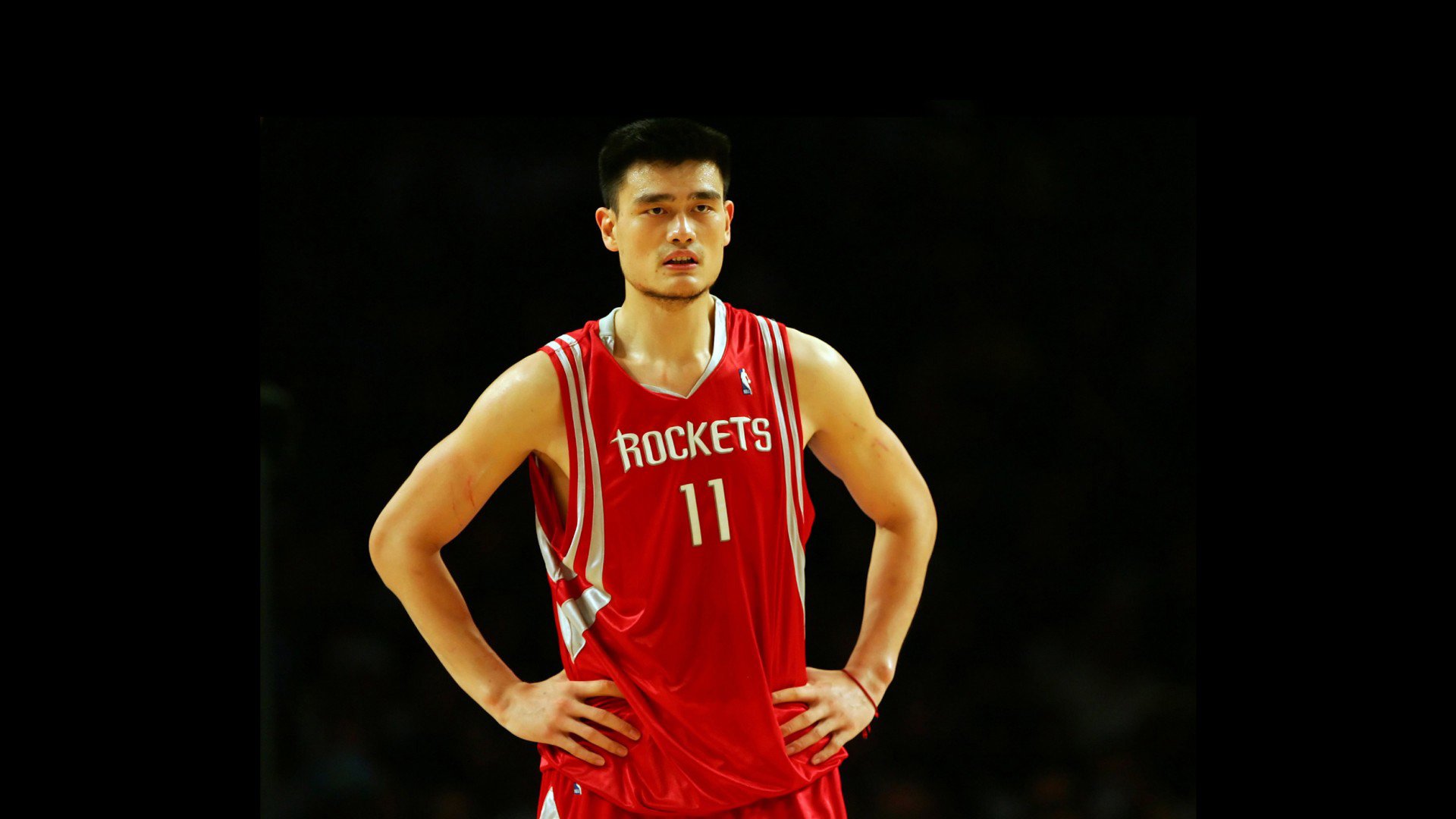 NBA今日战报勇士三连胜强势登顶西部，nba勇士今天比赛直播视频